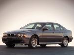 BMW 530i Sedan 2000 года (US)
